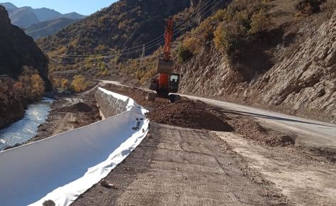 Ayvalık-Beytüşşebap Yol Çalışması